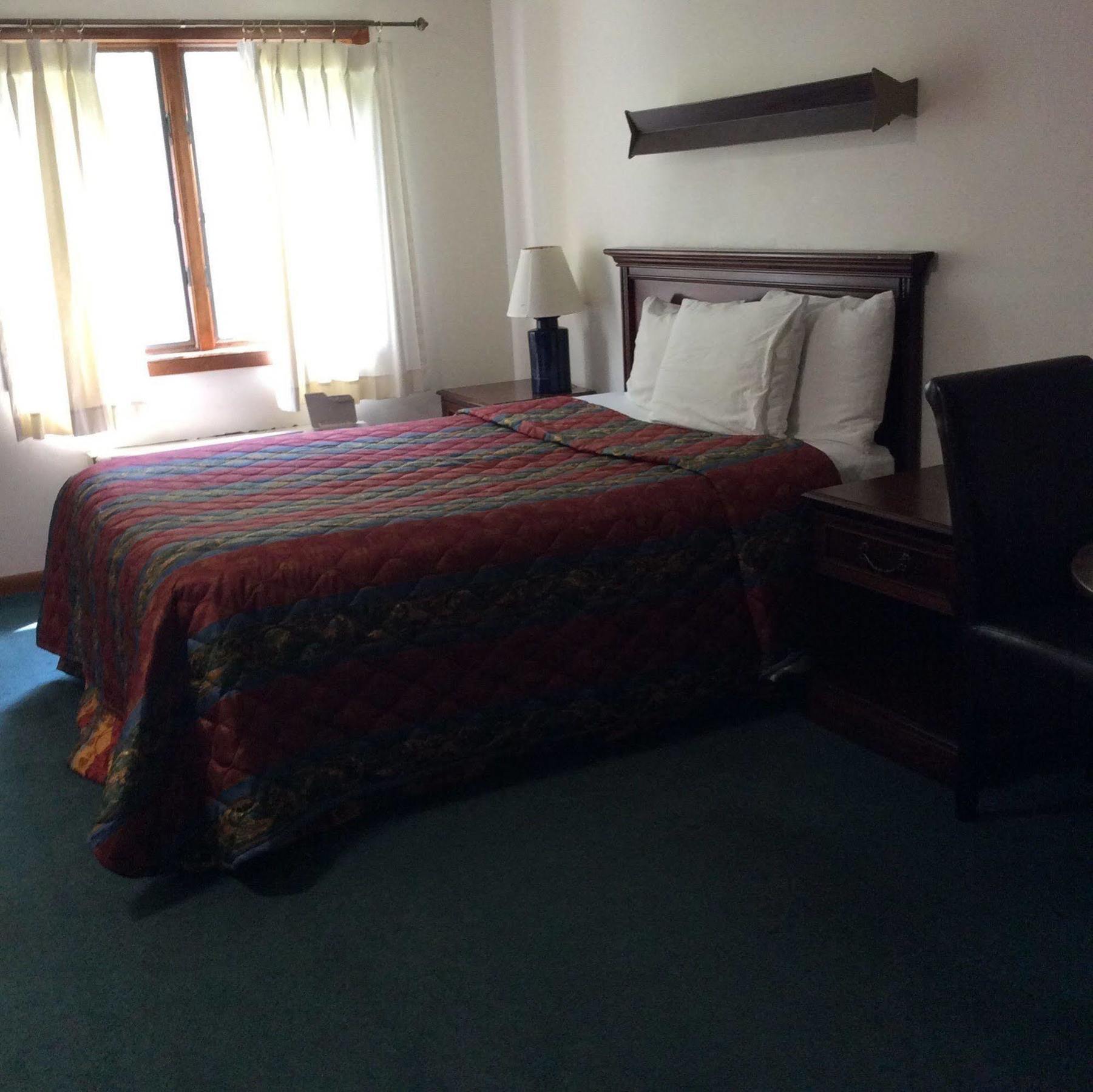 Wickford Motor Inn North Kingstown Bagian luar foto